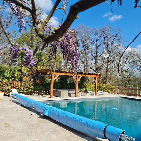 Сasa de vacaciones Type F4 Maurens (Gers)