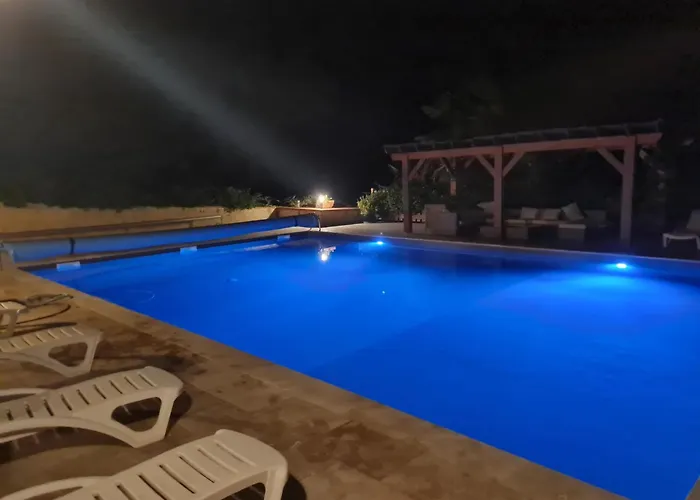 Сasa de vacaciones Type F4 *