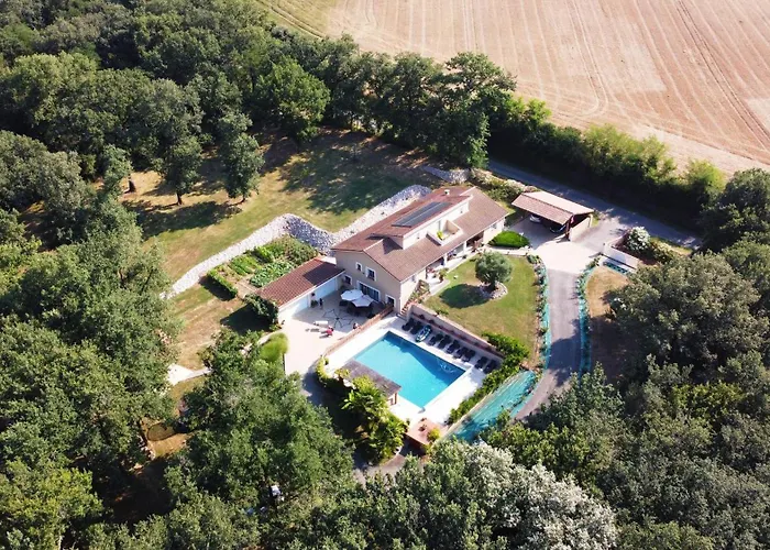 Type F4 * Maurens (Gers)