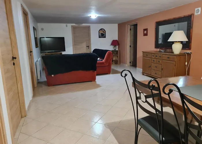 Type F4 Сasa de vacaciones Maurens (Gers)